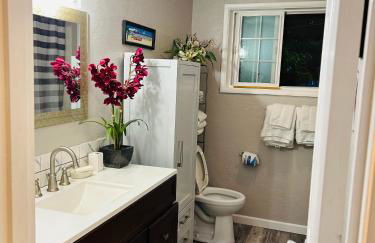 Emerald City 3 Bedroom 1 bath Home - Photo 20