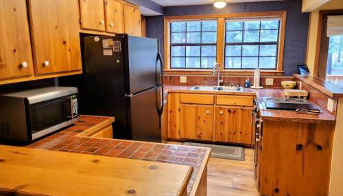 Relax Inn - Close to Attractions Galore - Foto 5