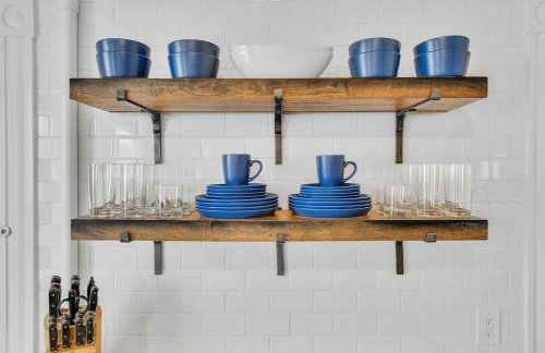 Classic West Hartford Center Apartment - Foto 1