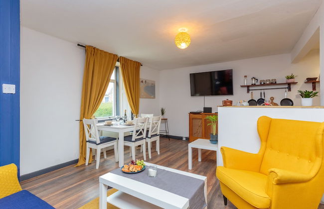 Entire Lovely Modern Scottish Cottage - Photo 9