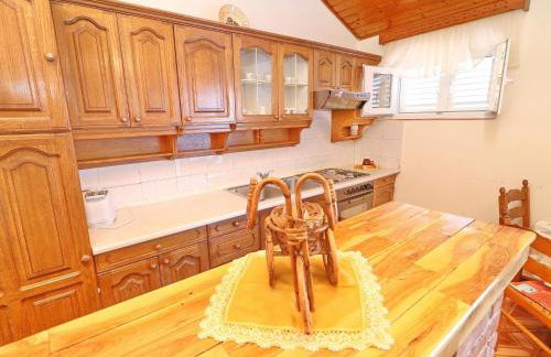 Apartments Peselj-One Bedroom Apartment with Balcony and Sea View 2 - Foto 10