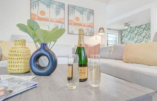 Paradise Palms House - Photo 17