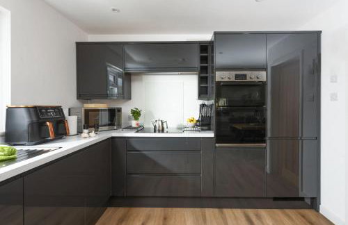 Tre Lowen, Goonhavern, Perranporth - Free Parking - Free Wifi - Games Room - Foto 6