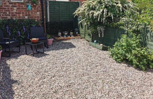 Stunning 2-Bed House in Macclesfield Cheshire - Foto 17