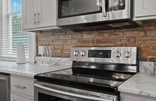 Historic 3-BR Downtown Bourbon Getaway - Foto 53