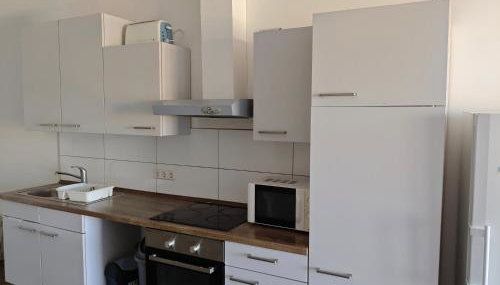 Spacious Worker Apartments with Rooftop Terrace - Up to 21 Guests - Foto 3, stove