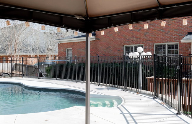 Stately Stradford Home Masters Rental - Foto 25