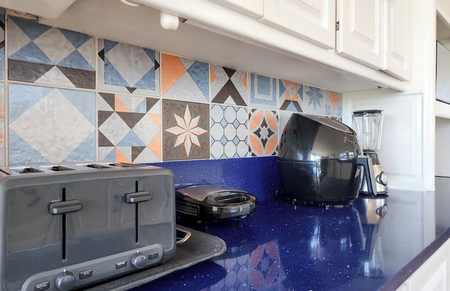 The Blue Emerald - Photo 20