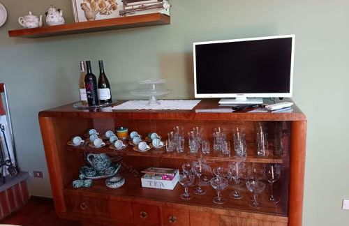 Hillside semi-detached villa with panoramic views - Foto 15