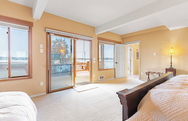 Madrona Beach House by Avantstay Waterfront Home - Foto 21