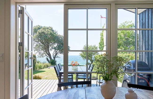 Seaside Escape in Ronne - By Traum Ferienwohnungen - Photo 1