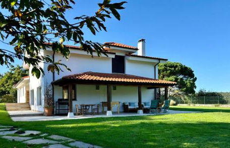 Maravillosa casa entre el Mar y la Montaña - Foto 3