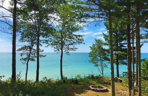 Beachfront~Private Sand Beach~Close Mackinac Ferry - Foto 62