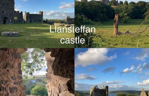 Caban Croeso-The Welcome Cabin, Holiday let, near Mansion House Llansteffan - Photo 30