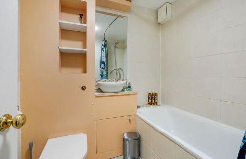 Camden Flat 2BR Home with Large Private Terrace - Foto 22