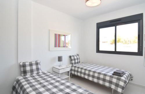 Oasis Beach VI South facing pool view La Zenia - Foto 10