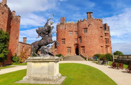 Yr Hen Efail - Quirky Old Smithy cottage near forest walks, cycling & lakes - Foto 16