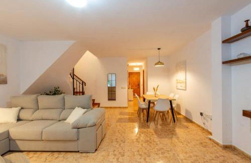 The Small Village - Pool and Relax near the Airport - Foto 45