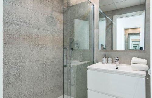 LMS48- Roof terrace jacuzzi sauna - Photo 50