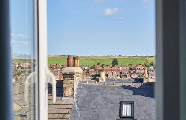 George House in Whitby - Photo 29