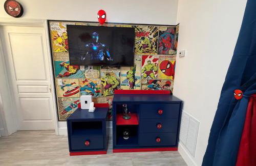 Disney Princess and Heroes Apartment Accessible - Foto 22
