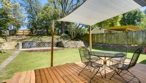 Fayetteville Vacation Rental - 1 Mi to Downtown! - Foto 3