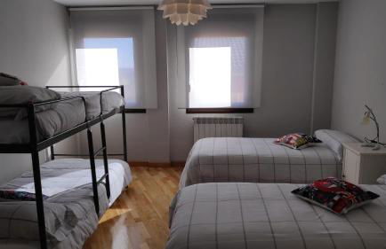 Apartamentos GO - Tordesillas House - Photo 4