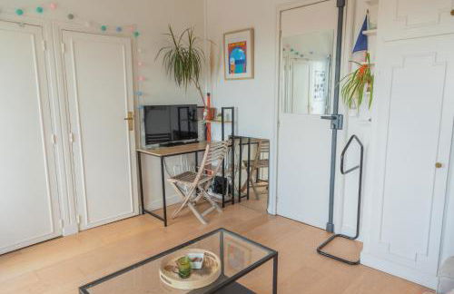 Studio calme et agreable avec terrasse belle vue proche du metro Paris20 - Foto 9