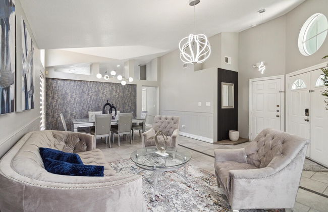 Fascinating Private Pool and Game-room, Near Disney!! - Foto 4