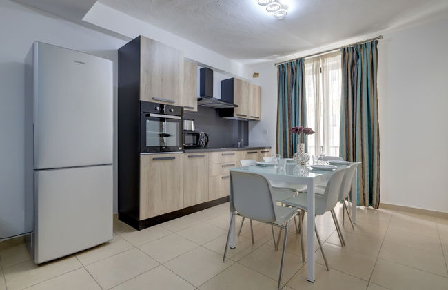 Sliema Tigne Suites - Foto 20