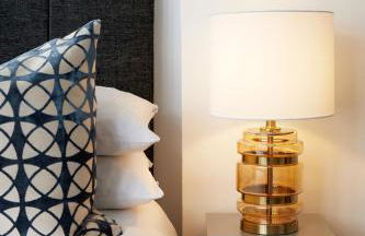 Aisiki Stays Apartments at North Finchley, 3-Bedroom & 2-Bathroom, Pet Friendly Flat, King or Twin Beds with Free WiFi - Foto 12