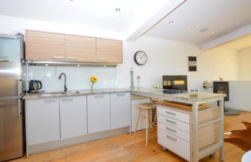 Old Fire Station - Foto 7