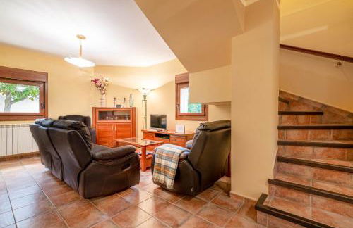 URIBE-ENEA Casa sola con amplio patio en Elciego con visita a bodega, siempre sujeta a disponibilidad - Foto 10