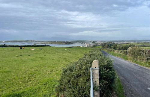 Beautiful 3-Bed House in Sunny Killough Down - Foto 26