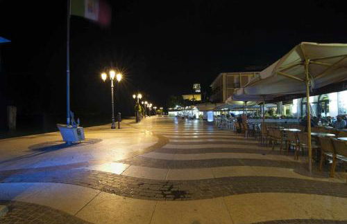 Residence MokyA1-piscina, WiFi, giardino, garage - Foto 46