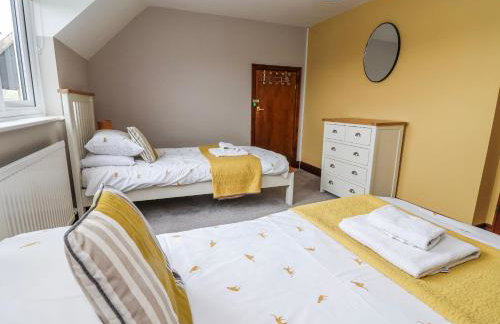 Manor Wood - Photo 45