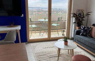 West View Studio 33 m2 vue Monts d Or et Lyon - Photo 2