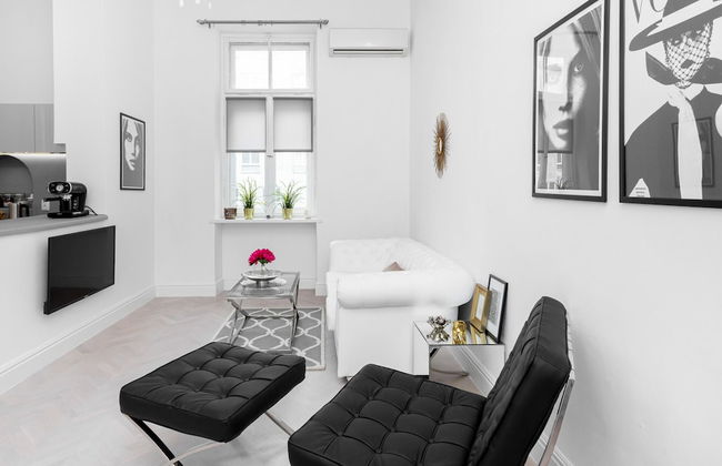 Nowogrodzka 40/67 - Photo 12