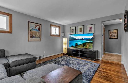 Gorgeous 2 Queen Bedroom Apartment in North Buffalo with 70 inch TV - Foto 1