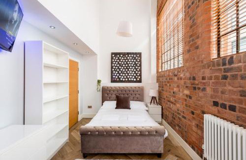 High End Luxury Townhouse in JQ, 4 Bedrooms, Flat screen TV in all rooms, Free Parking, Near Birmingham City Centre DEPOSIT REQUIRED - Foto 27