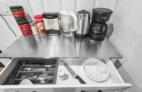 Downtown San Jose Priv Entry Priv Bath SJSU and AC - Foto 8