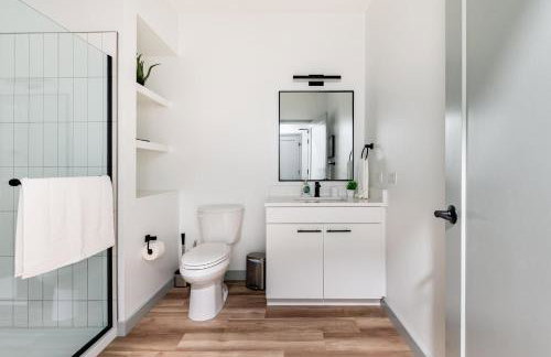 Landing Stylish Studio Gym Pool - Foto 8