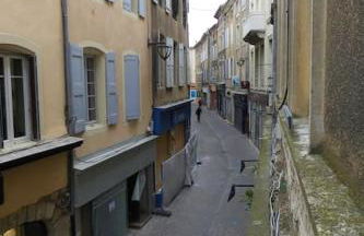 Elegant, Spacious Apartment in Historic Center of Tournon - Foto 38