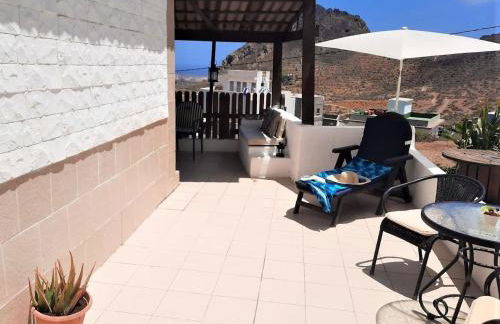 Beautiful Holiday Home in Arona with private terrace - Foto 18