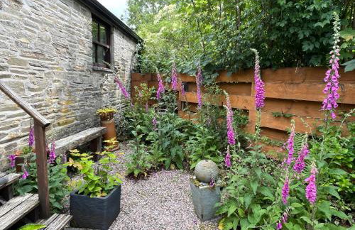 Tiptoe Barn - Photo 2