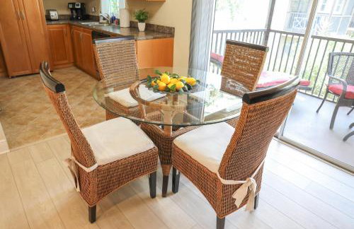 Sunnyside Palms - 2BR, Poolside, 5 min to Beach - Foto 6