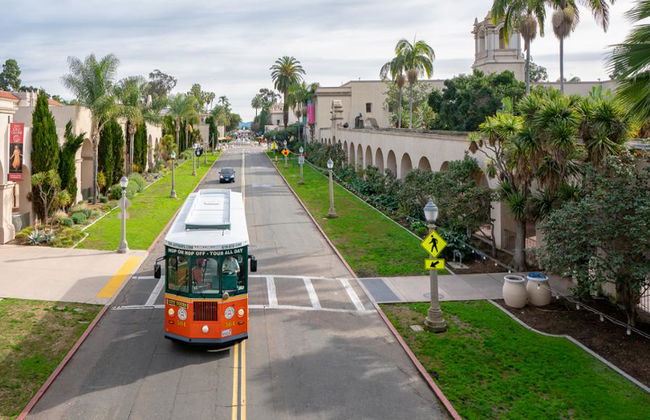 Tour em Trolley pela Cidade Antiga - Foto 1