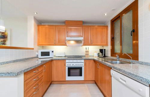 Ashanti Club Luxury Holiday Apartment - Photo 11