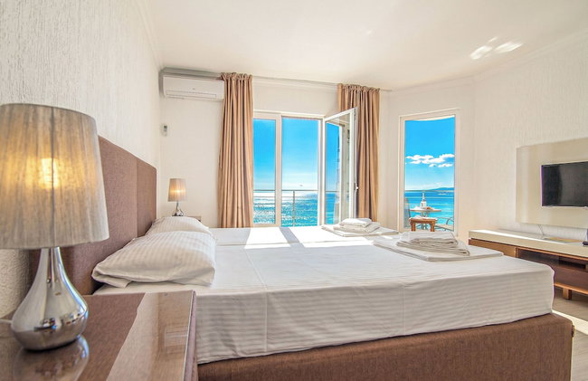 Open Sea Apartments - Photo 48