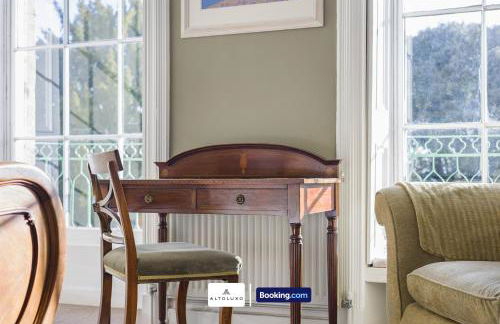 The Ritz 2 Bedroom Serviced Apartment By AltoLuxoExperience Short Lets & Serviced Accommodation With Free Wifi - Foto 10